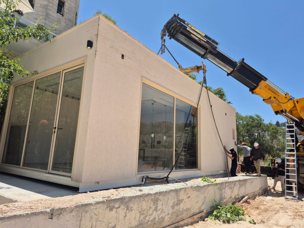 משרד מכירות יביל בגודל 48.5 מ"ר