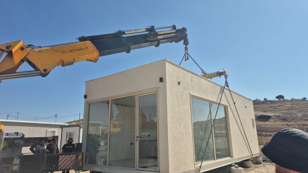 משרד מכירות יביל בגודל 48.5 מ"ר